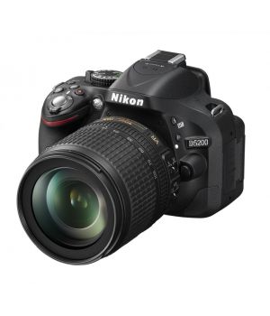 Nikon D5200 Kit (18-105mm VR) (UA)