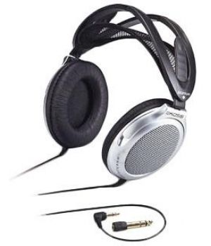 Koss UR40