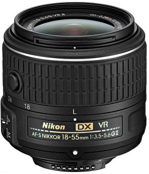 Nikon AF-S DX Zoom-Nikkor 18-55mm f/3.5-5.6G VR II