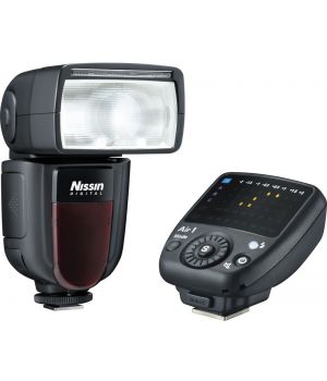 Nissin Speedlite Di700A
