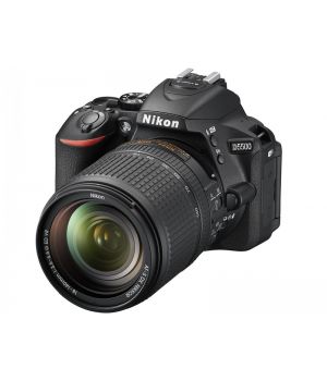 Nikon D5500 kit (18-140mm VR)
