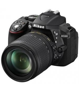 Nikon D5300 kit (18-105mm VR)