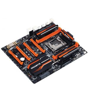GIGABYTE GA-X99-SOC Champion